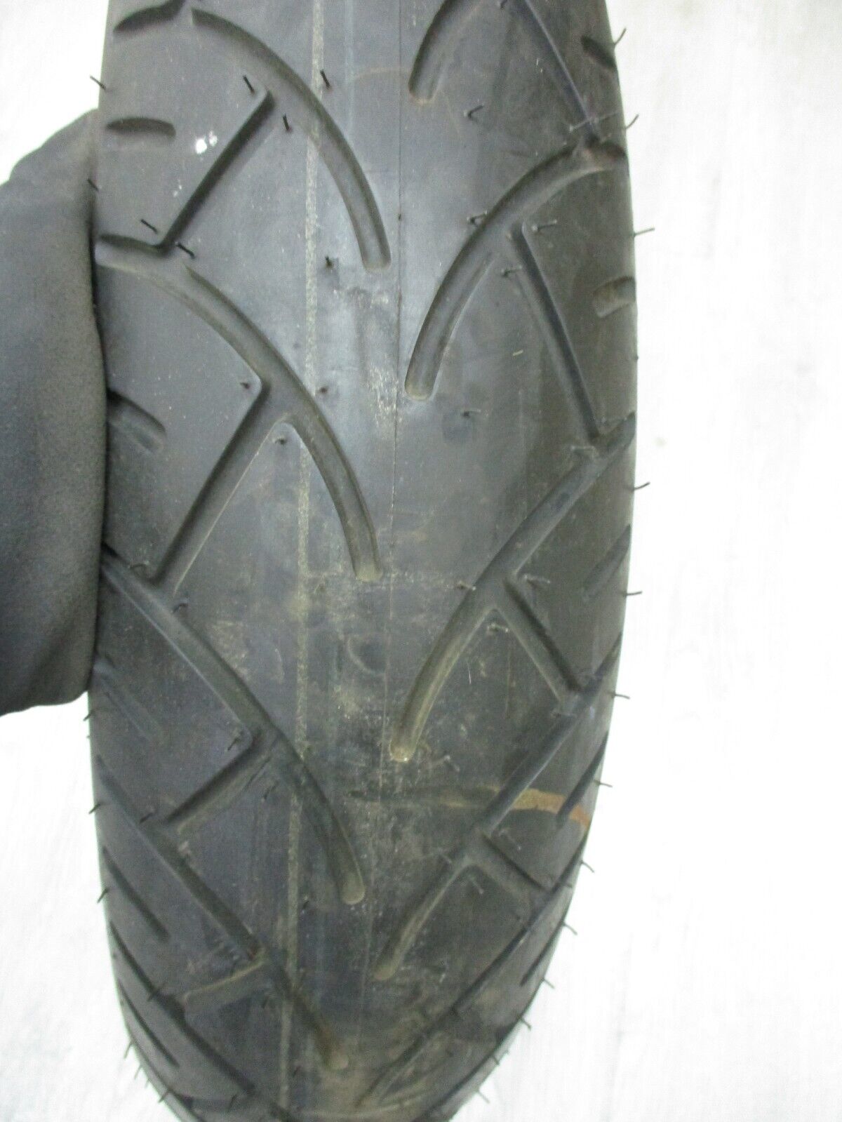 USED Rear Tire Metzeler Marathon ME888 130/80B17 0305-0294PJ (2010 Y)