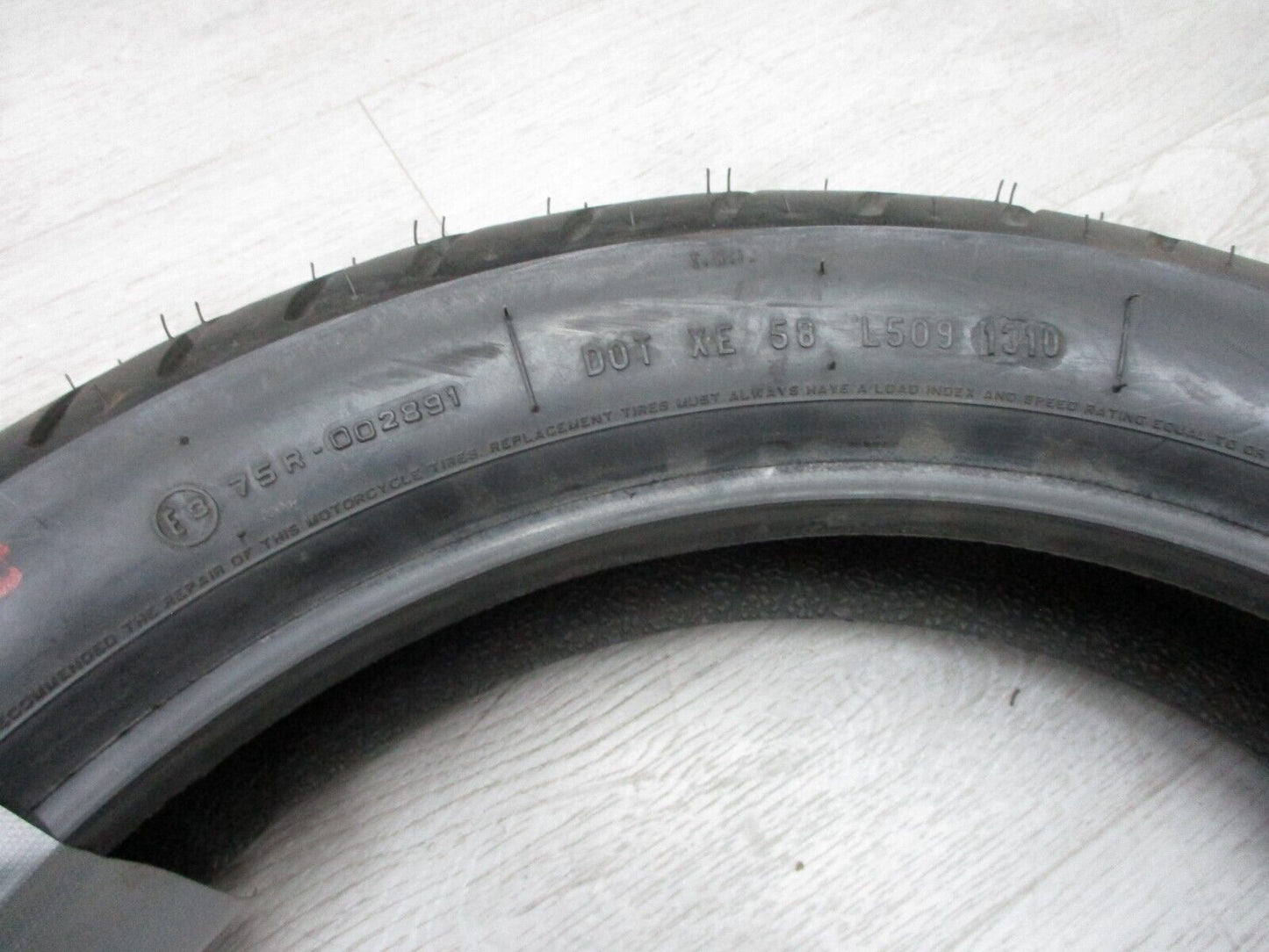 USED Rear Tire Metzeler Marathon ME888 130/80B17 0305-0294PJ (2010 Y)