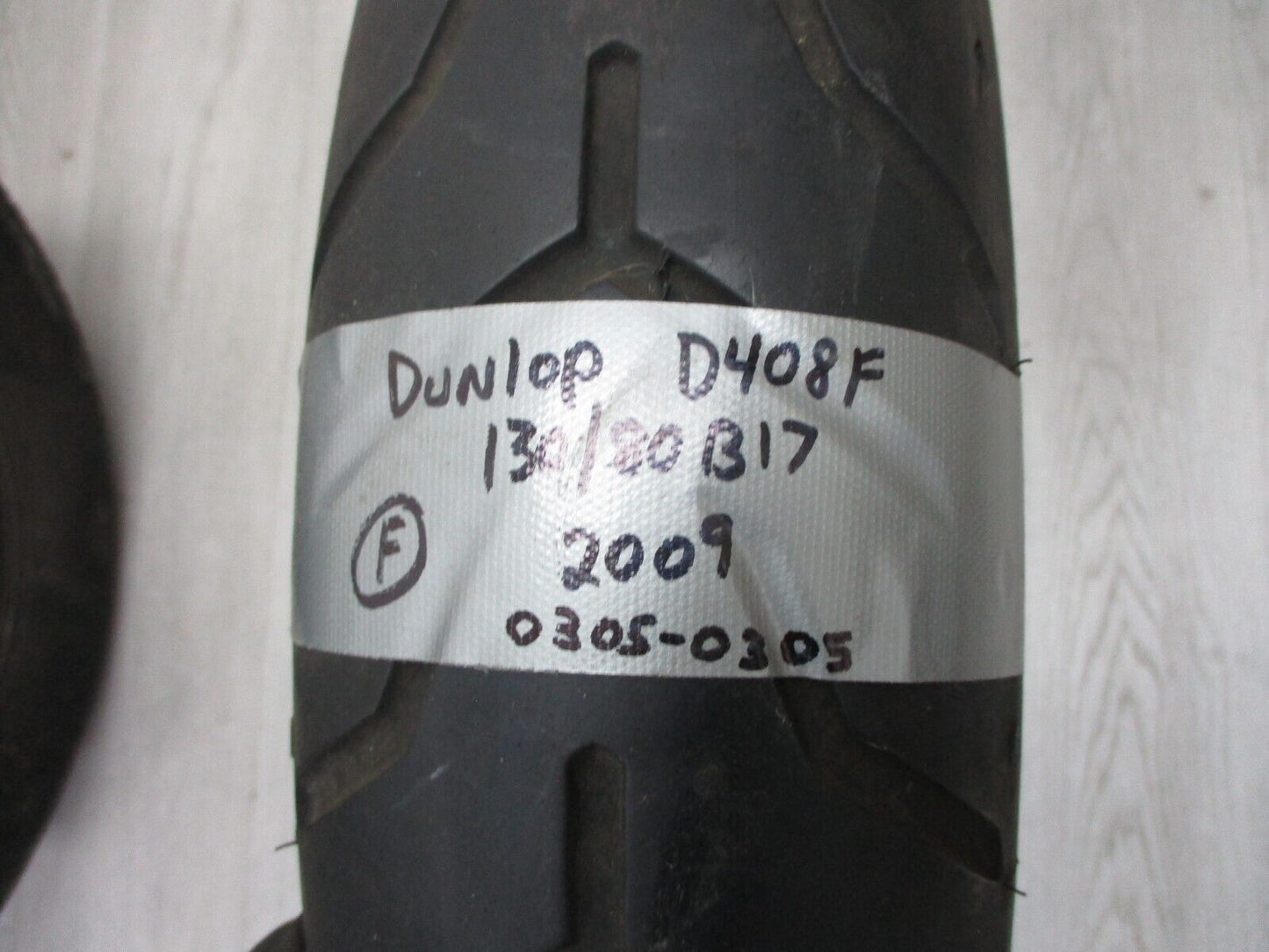 DUNLOP USED 130/80B17 MOTORCYCLE TIRE FRONT D408F (2009 Y) 0305-0305 USED