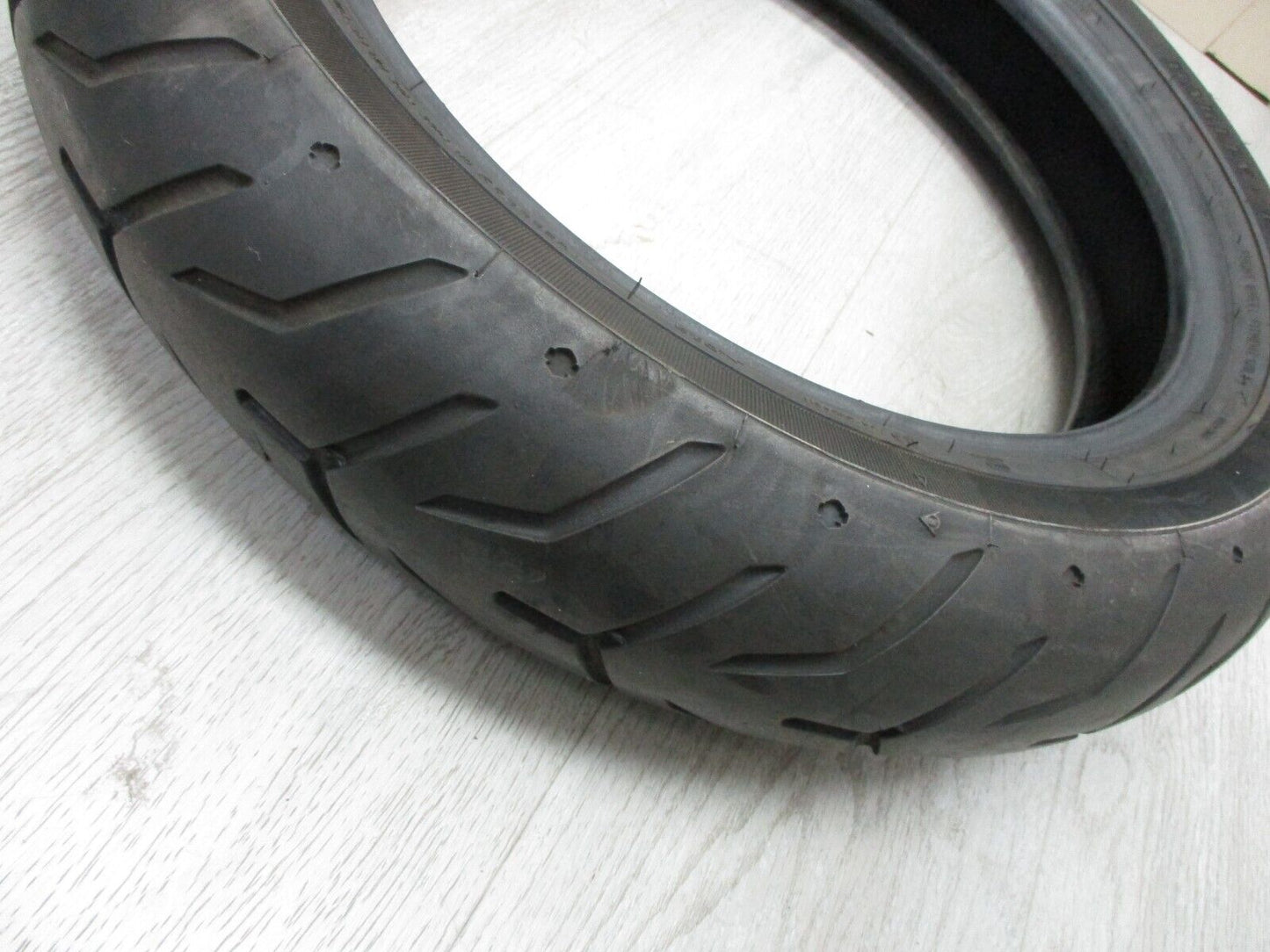 DUNLOP USED 130/80B17 MOTORCYCLE TIRE FRONT D408F (2009 Y) 0305-0305 USED