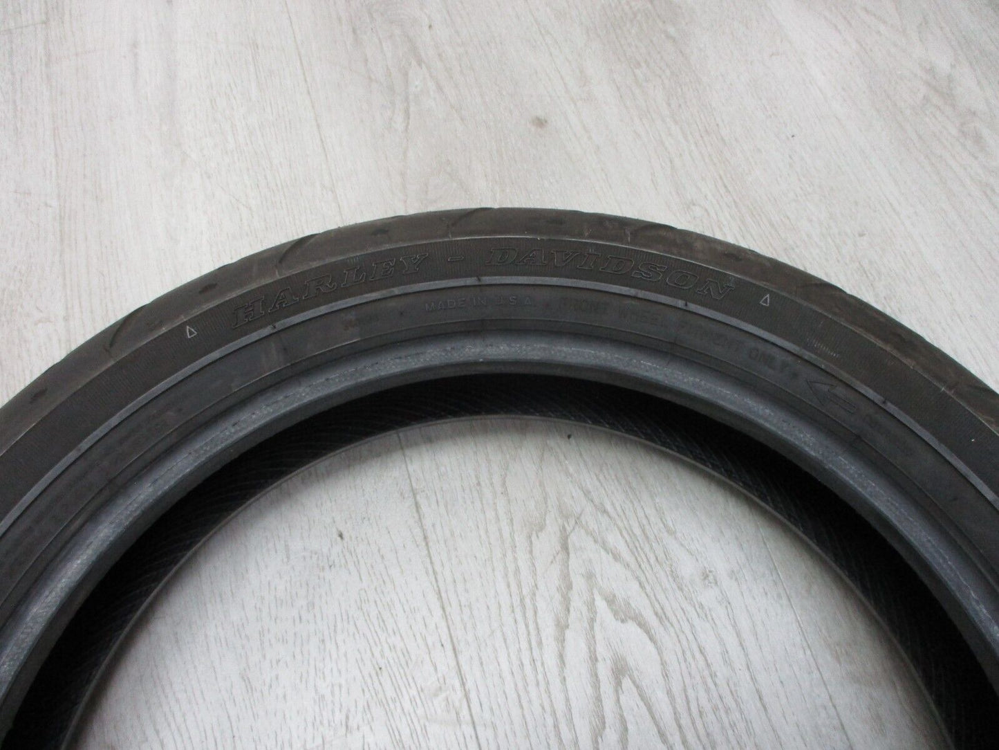 DUNLOP USED 130/80B17 MOTORCYCLE TIRE FRONT D408F (2009 Y) 0305-0305 USED