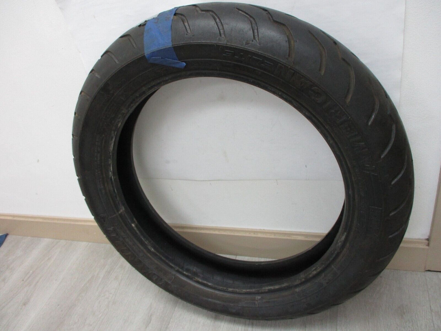 USED DUNLOP AMERICAN ELITE 65H FRONT TIRE 130/80B17 MOTORCYCLE (2010Y)