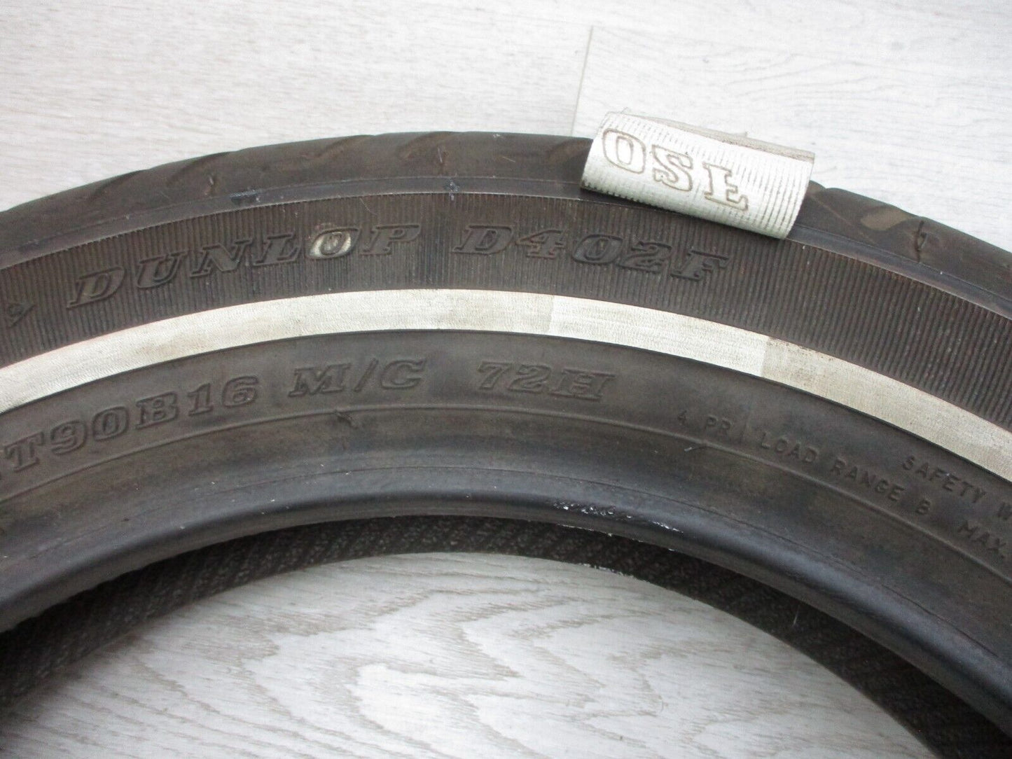 USED HD Dunlop Front Tire Whitewall DUNLOP 402F MT90B16 3021-91 (2006Y)