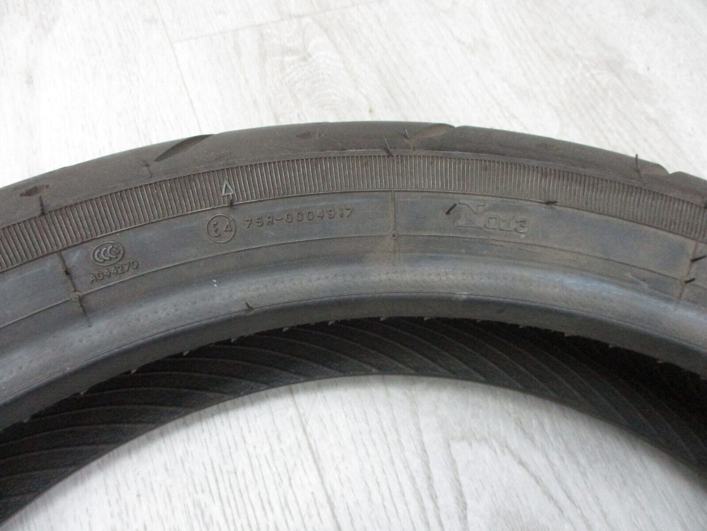 USED FRONT TIRE DUNLOP 408F130/70 B18 0305-0397 /  (2011) USED