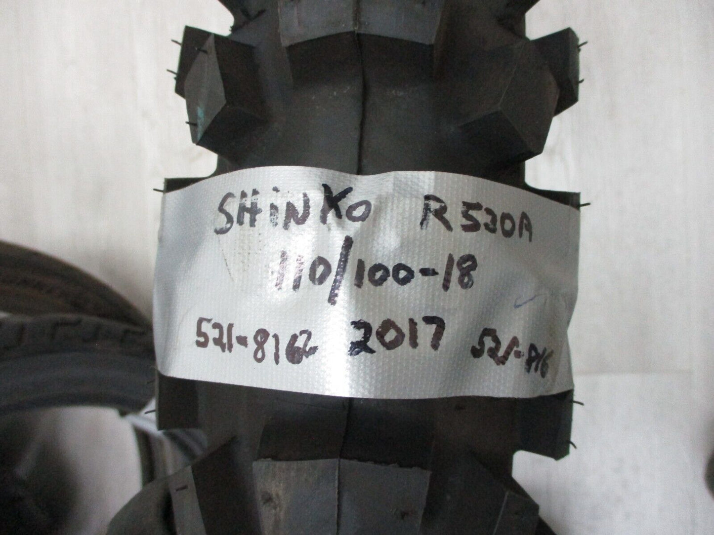 110/100-18 R520A TIRE Shinko REAR 87-4333