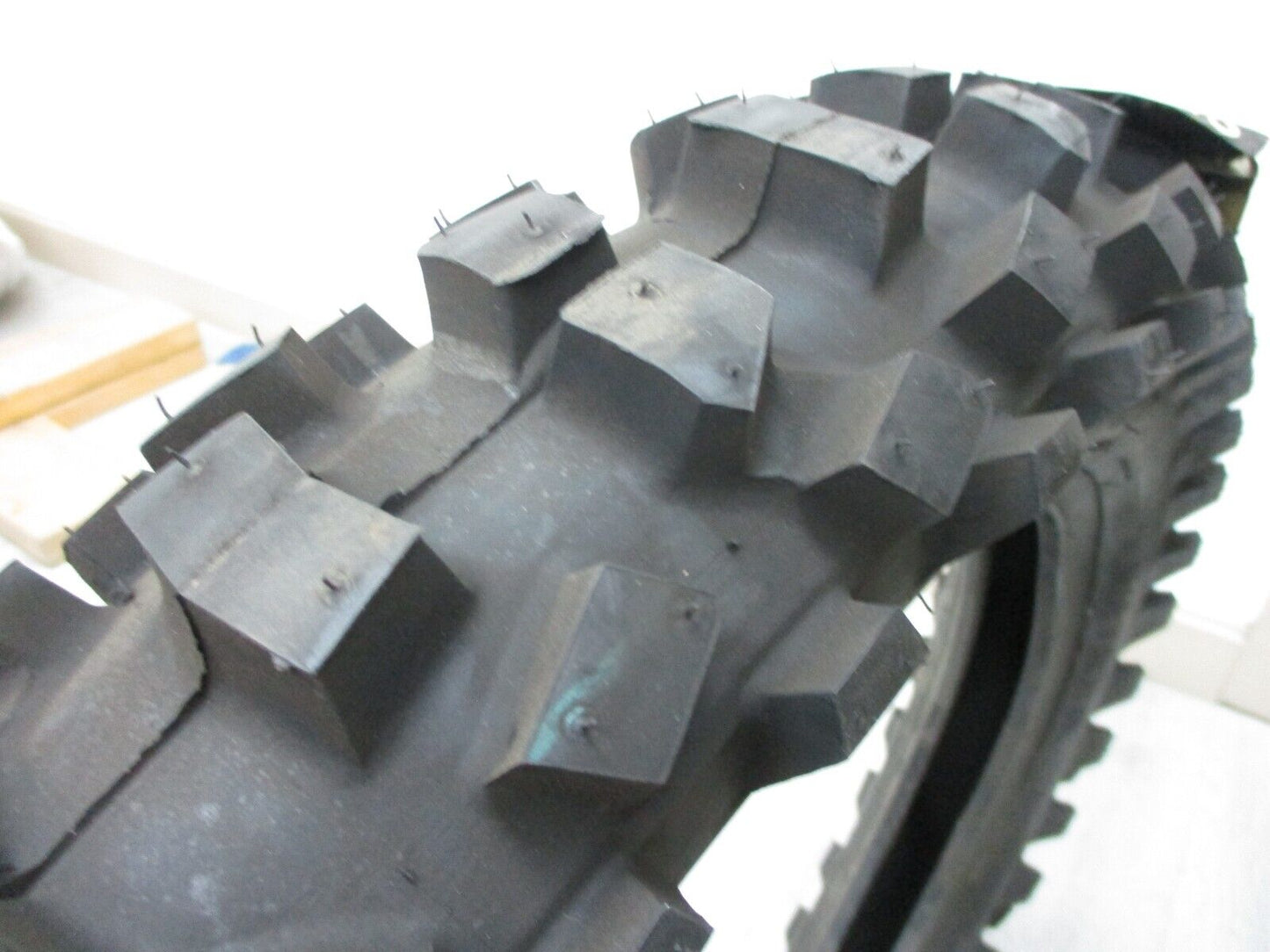 110/100-18 R520A TIRE Shinko REAR 87-4333