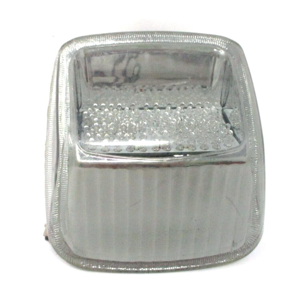 Bright2wheels LED Tail Light HARLEY 02-11 VRSC replacement 69367-07 (Clear lens)