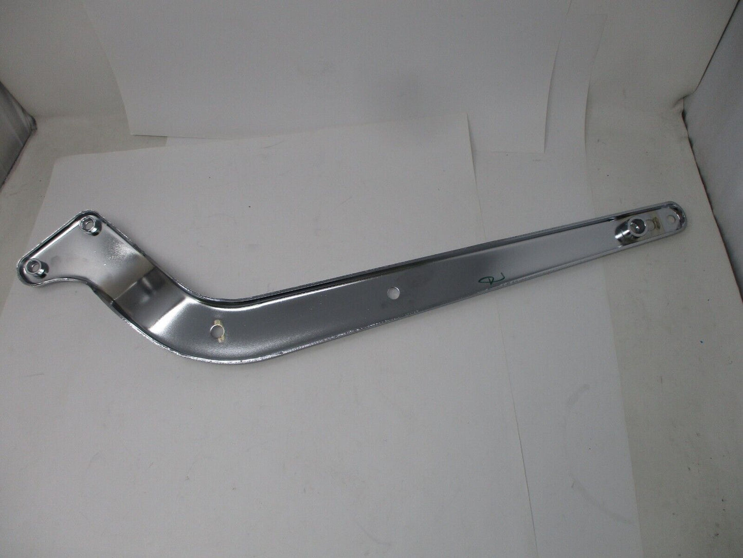 Harley Davidson SOFTAIL Fender Support Right Chrome  59964-03