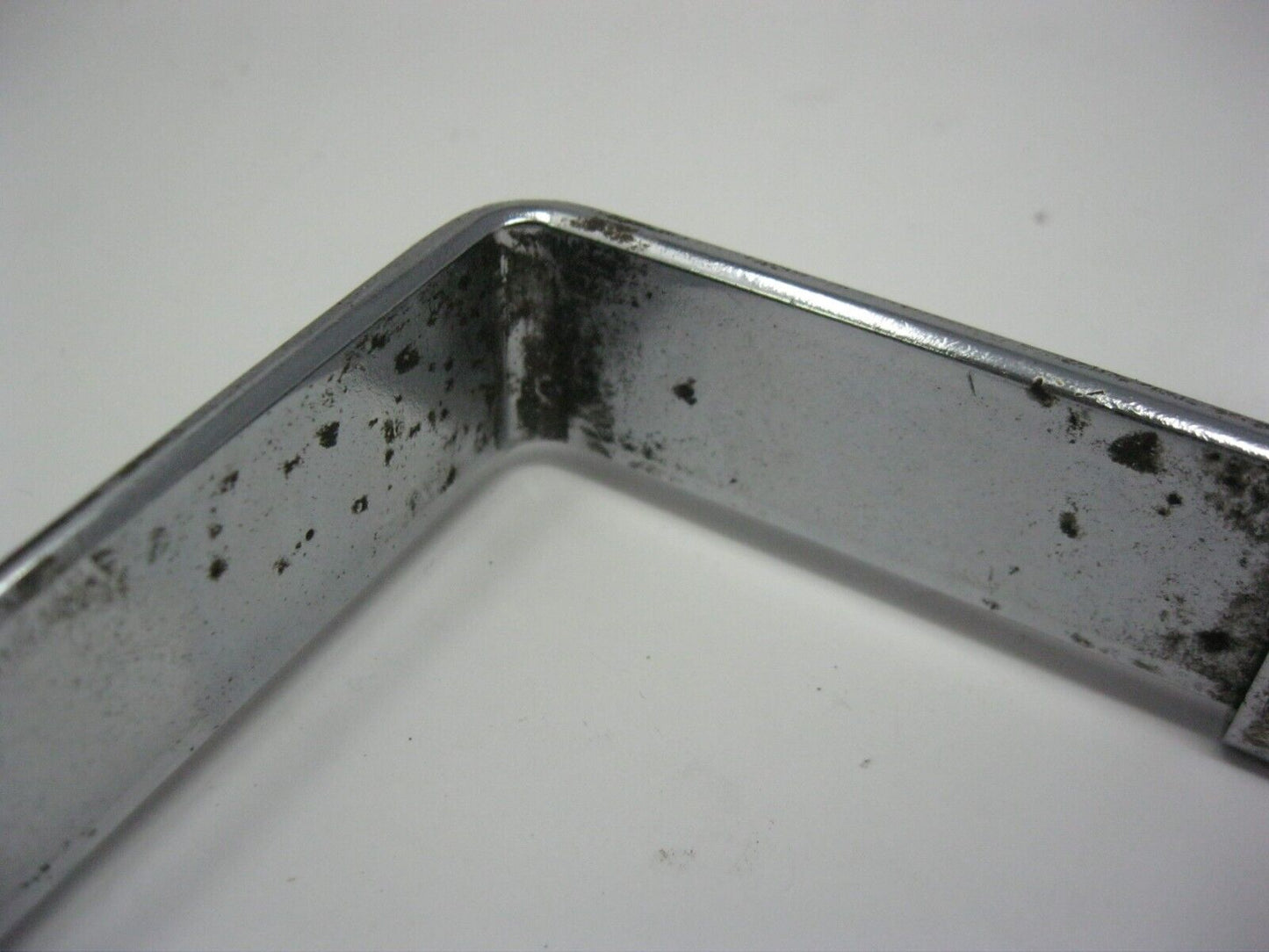 Harley-Davidson OEM 98-03 Rear Fender Saddlebag Support Mount 91140-98