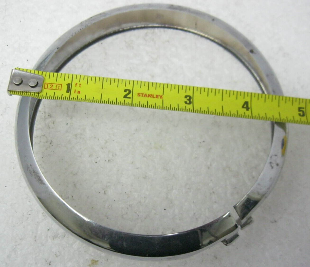 Harley-Davidson OEM 01-23 4.5" Chrome Passing Lamp BEVELED Bezel 68725-62A