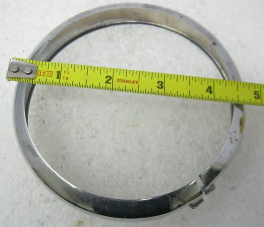 Harley-Davidson OEM 01-23 4.5" Chrome Passing Lamp BEVELED Bezel 68725-62A