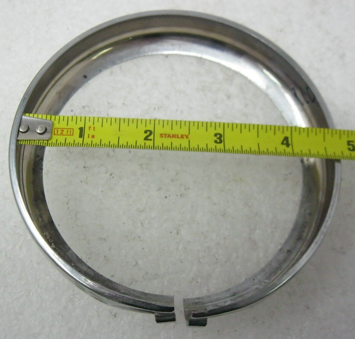Harley-Davidson OEM 01-23 4.5" Chrome Passing Lamp BEVELED Bezel 68725-62A
