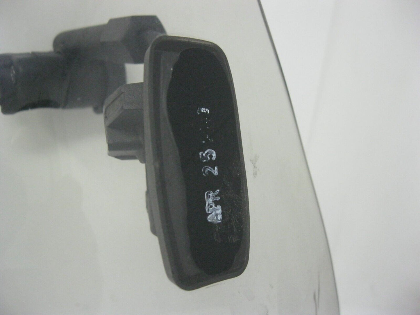 Unbranded 14.5" Riser mounted windshield for 1" Risers or Bars