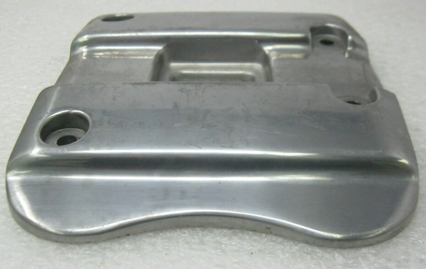 Harley-Davidson OEM 95-03 XL Polished Rocker Cover (Cast # 17581-95)  17501-86B