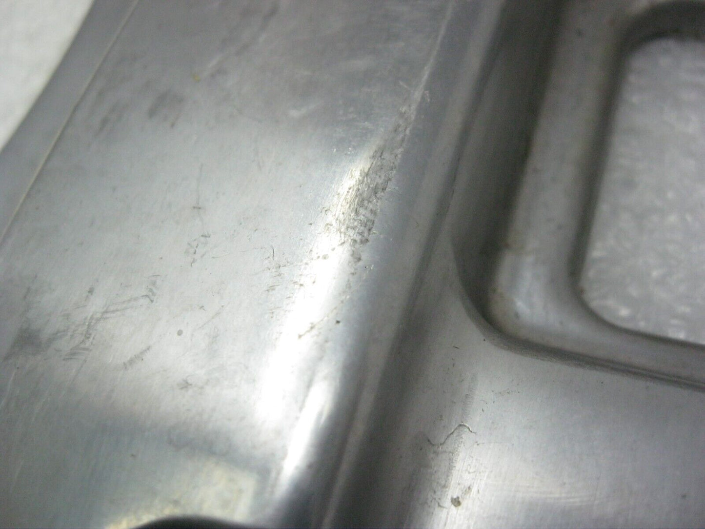 Harley-Davidson OEM 95-03 XL Polished Rocker Cover (Cast # 17581-95)  17501-86B