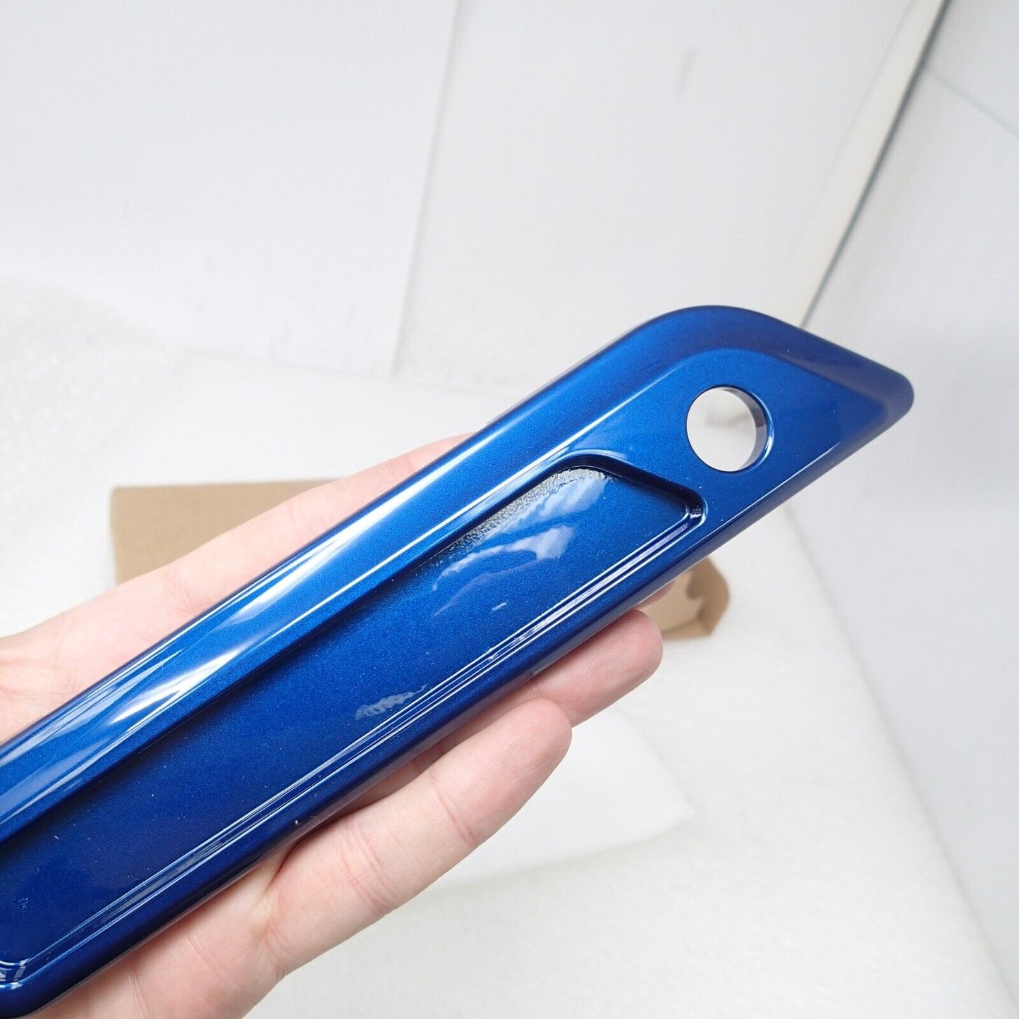 #12 LATCH,S-BAG,FACEPLATE,LH,SOLID  (LEFT) (reef blue) 90200983EVA 90200448