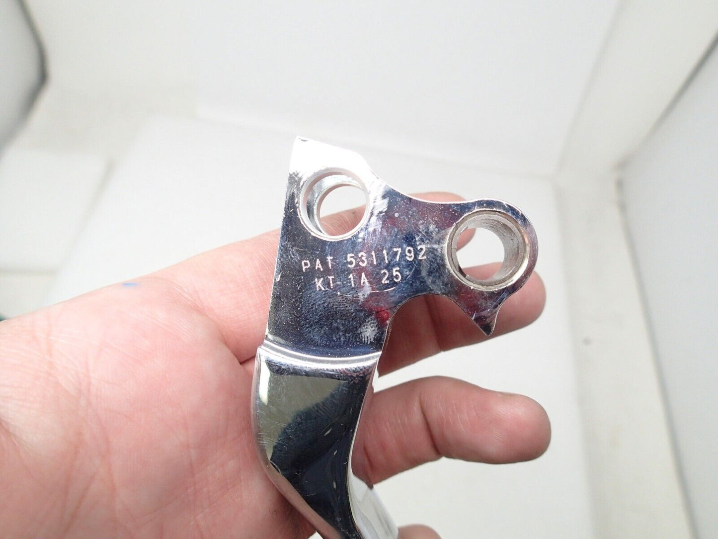 Harley-Davidson OEM Brake Hand Lever Marked 5311792  KT 1A 25 NICE shine chrome