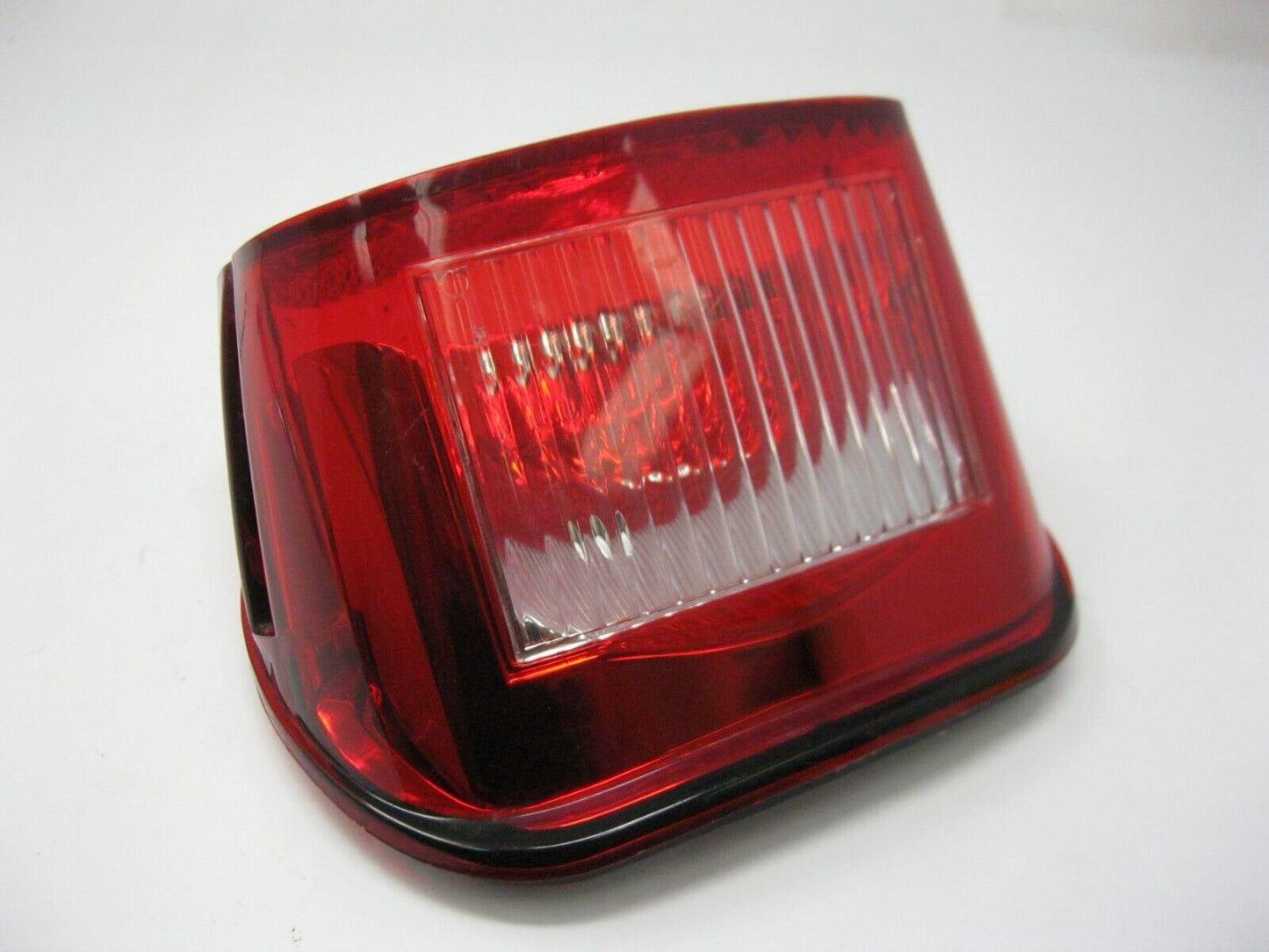 Harley-Davidson OEM Tail Light with Clear License Plate Insert 68368-03