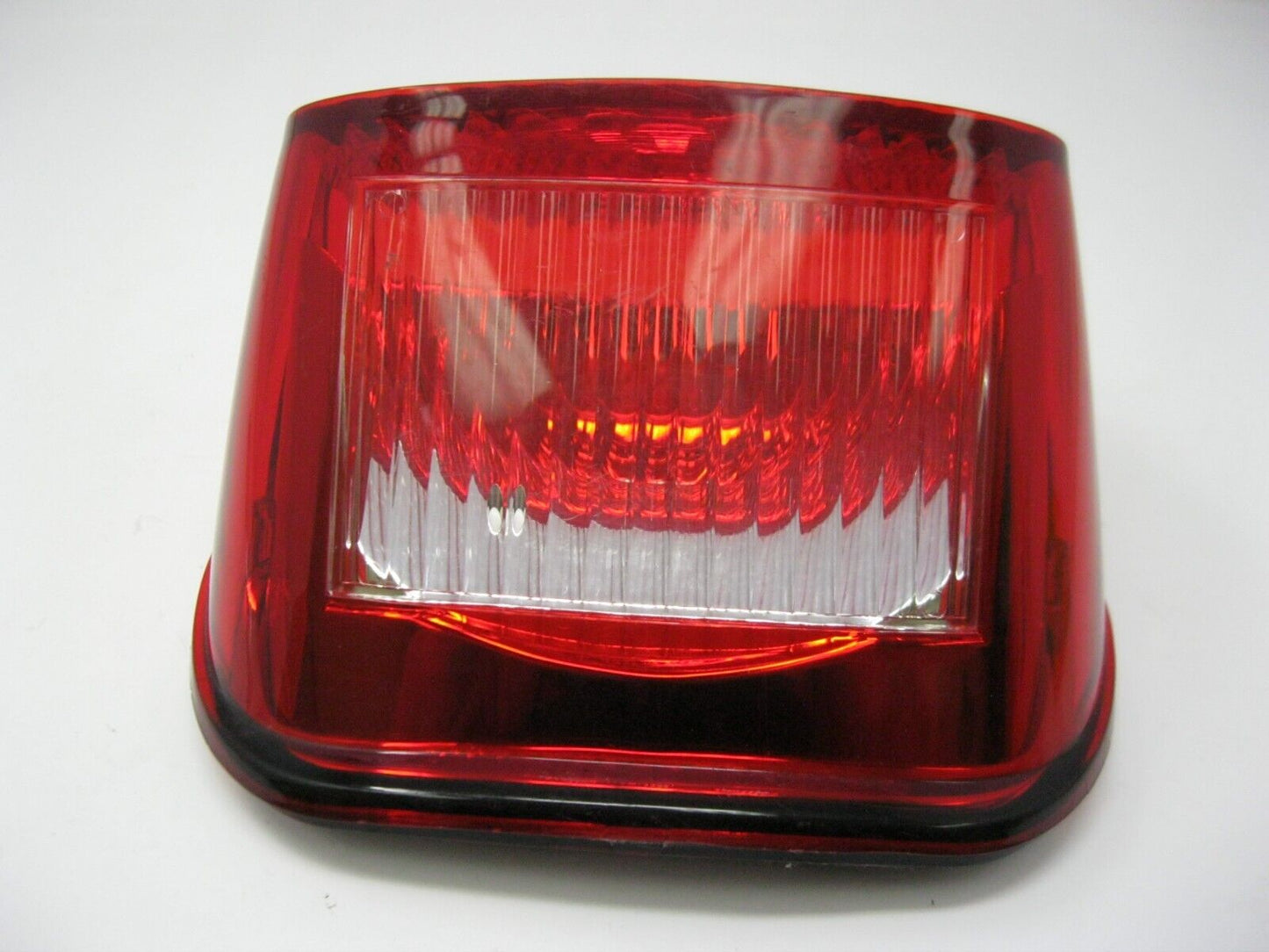 Harley-Davidson OEM Tail Light with Clear License Plate Insert 68368-03