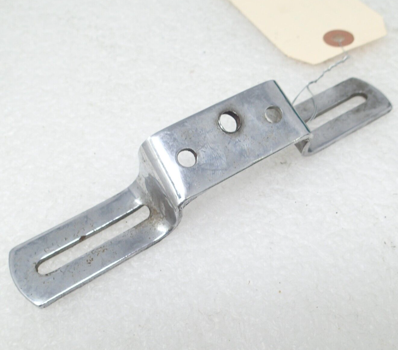 AFTERMARKET CHROME "BEEHNE" TAIL LAMP BRACKET