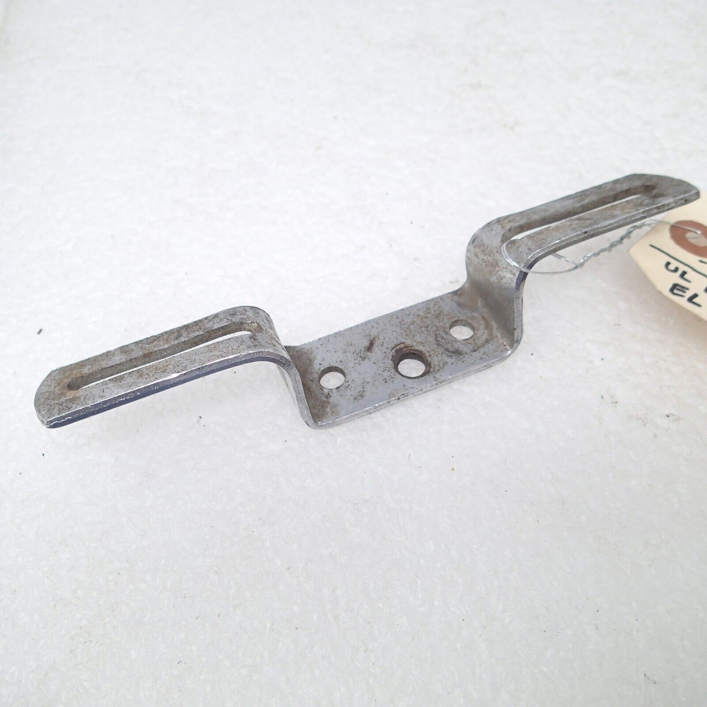 AFTERMARKET CHROME "BEEHNE" TAIL LAMP BRACKET