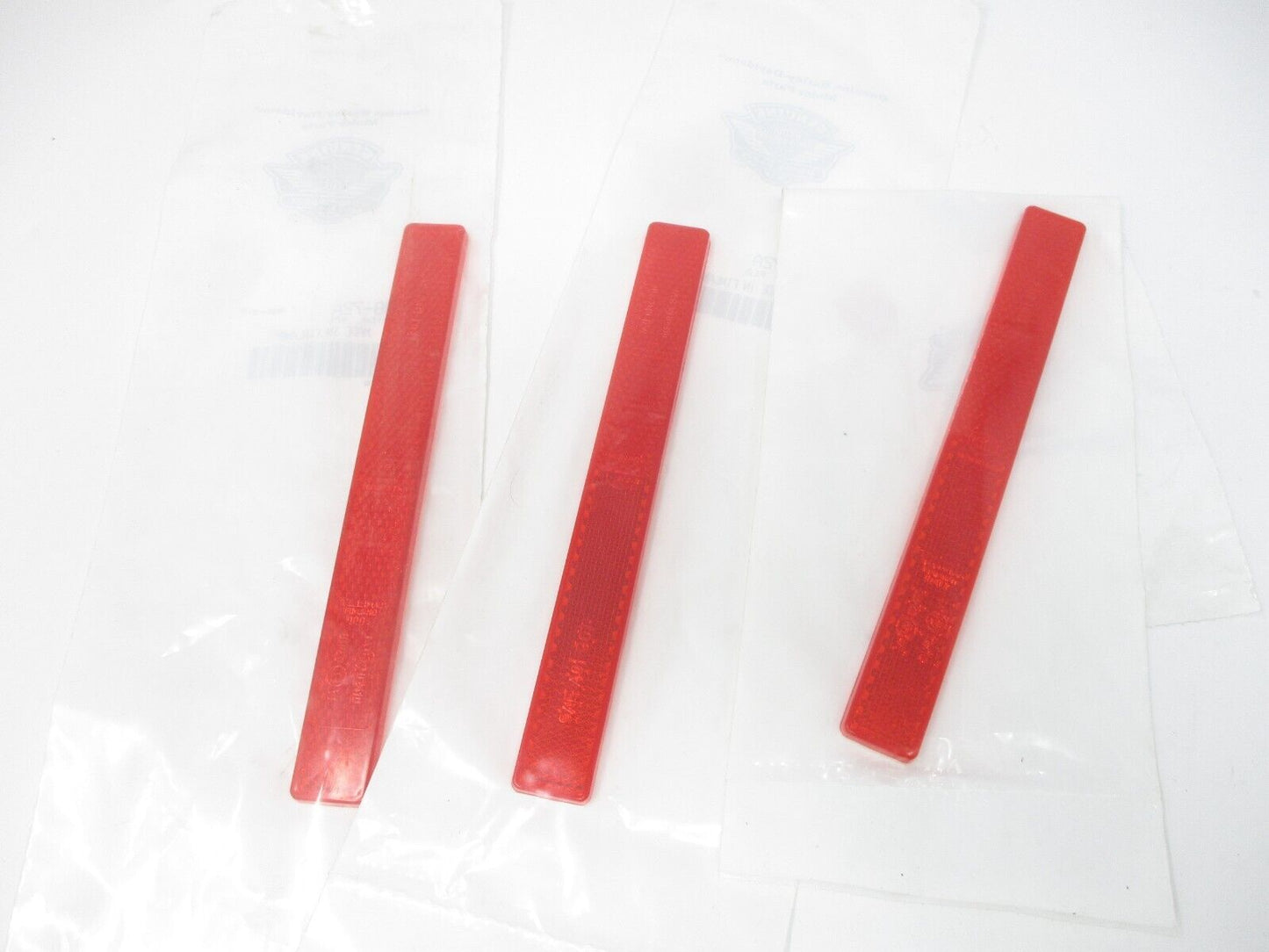 NOS Harley Davidson Reflector Red 59988-72A ( SET 3pcs)