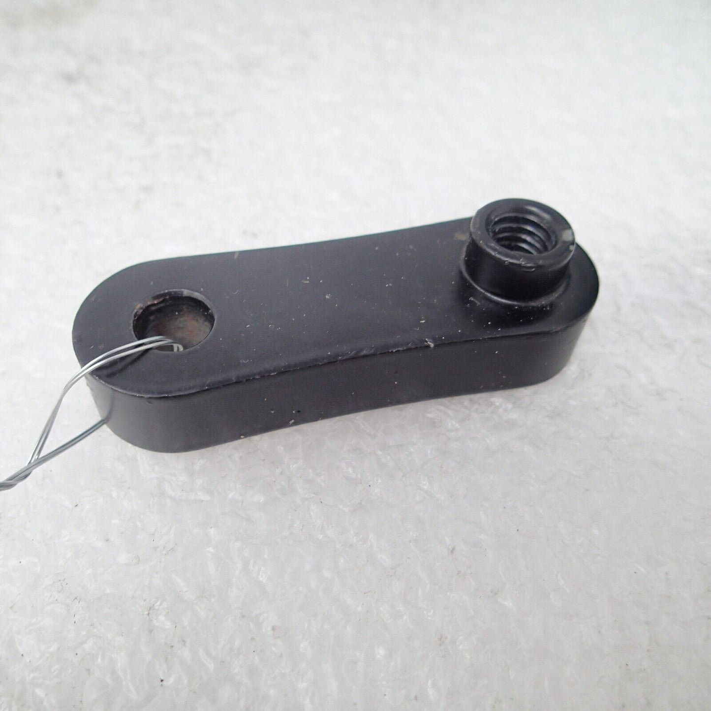 Vance & Hines Left Passenger Peg Relocation Kit - 16927 (NOT FULL) NO screw