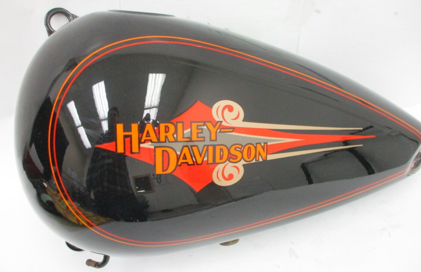 Genuine Harley-Davidson fuel tank, half, maroon an HALF-TANK-12 HARLEY-DAVIDSON