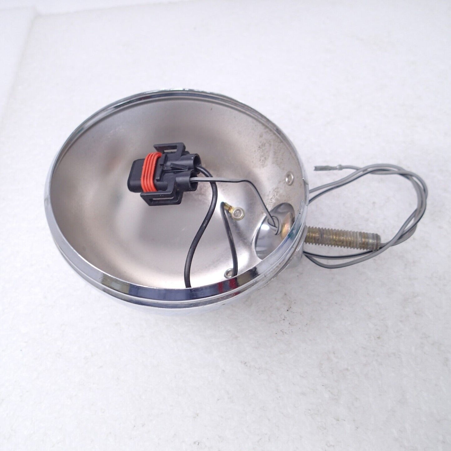 2006 Harley Softail Classic Front Left Fog Light Housing Shell Bucket 72160-06