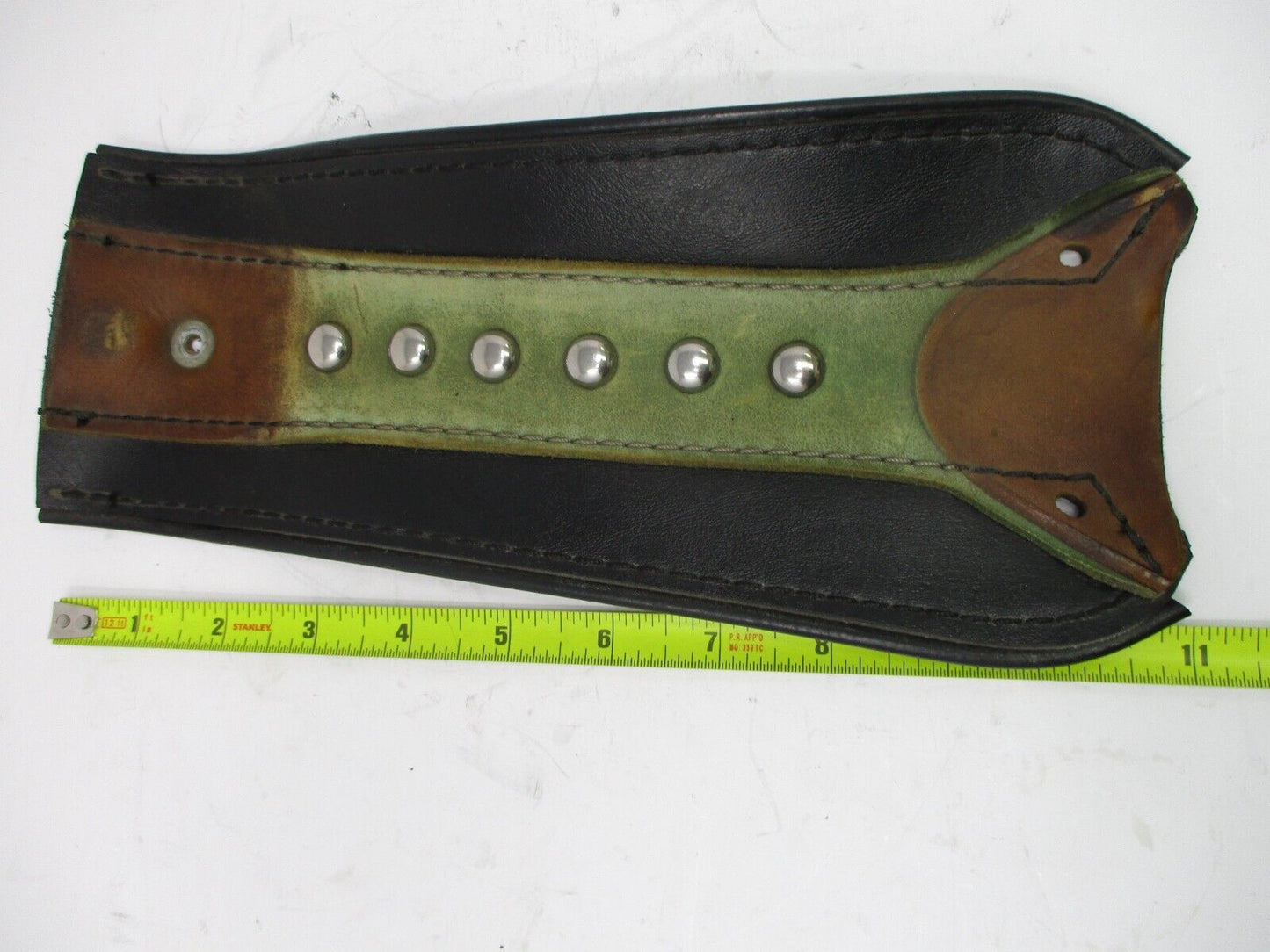 Harley-Davidson Twin Cam 09up Softail Tank Trim Insert Cover Dash OEM# 62377-09A