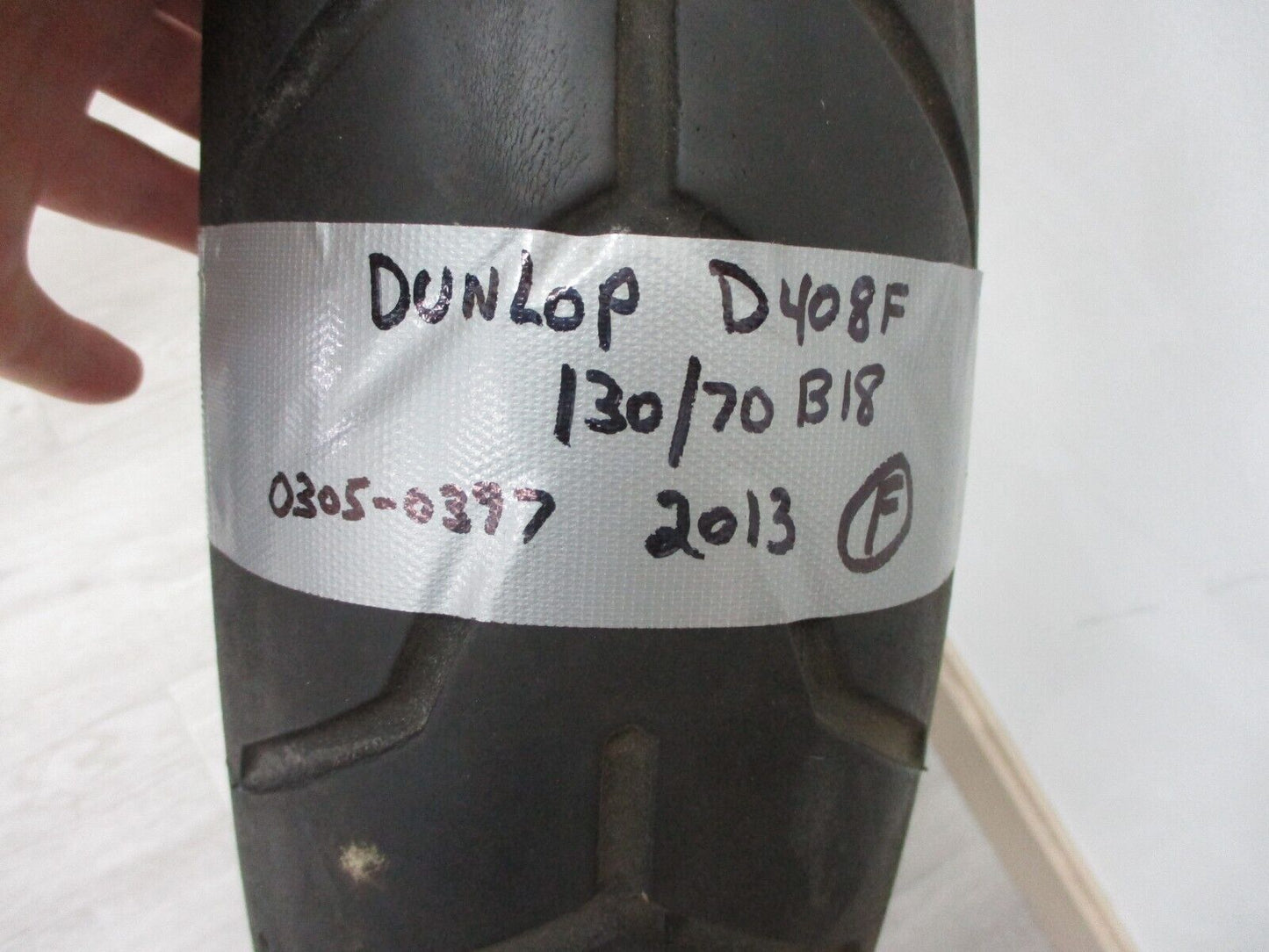 USED!! DUNLOP D408F 130/70 B18 MC 63H 2319 FRONT TIRE USED USED !!!