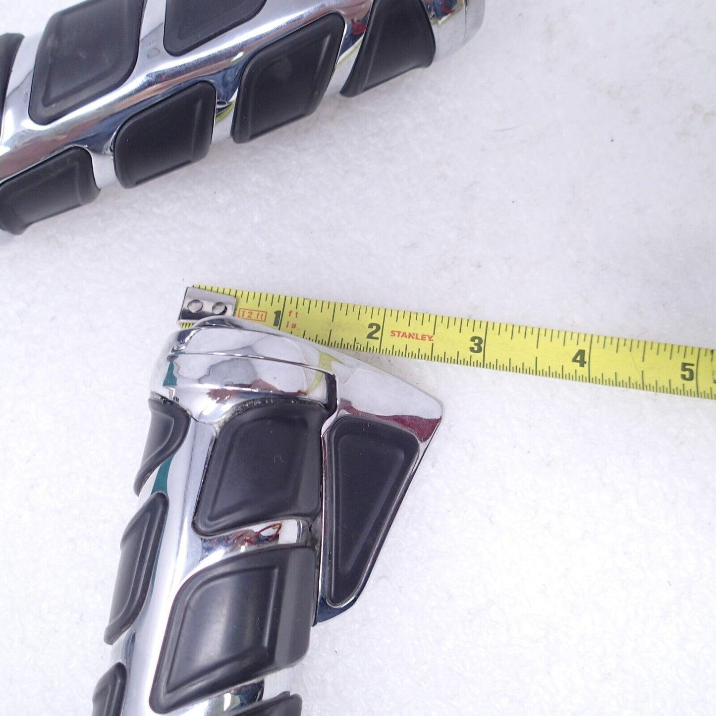 USED Kuryakyn Kinetic Grips 1" #6372 fits Honda/Suzuki Chrome DRAG 0630-1467