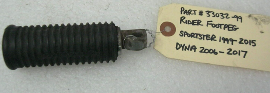 Harley-Davidson OEM RH 99-15 XL, 06-17 Dyna, 17-20 XG500/750 Foot Peg 33032-99