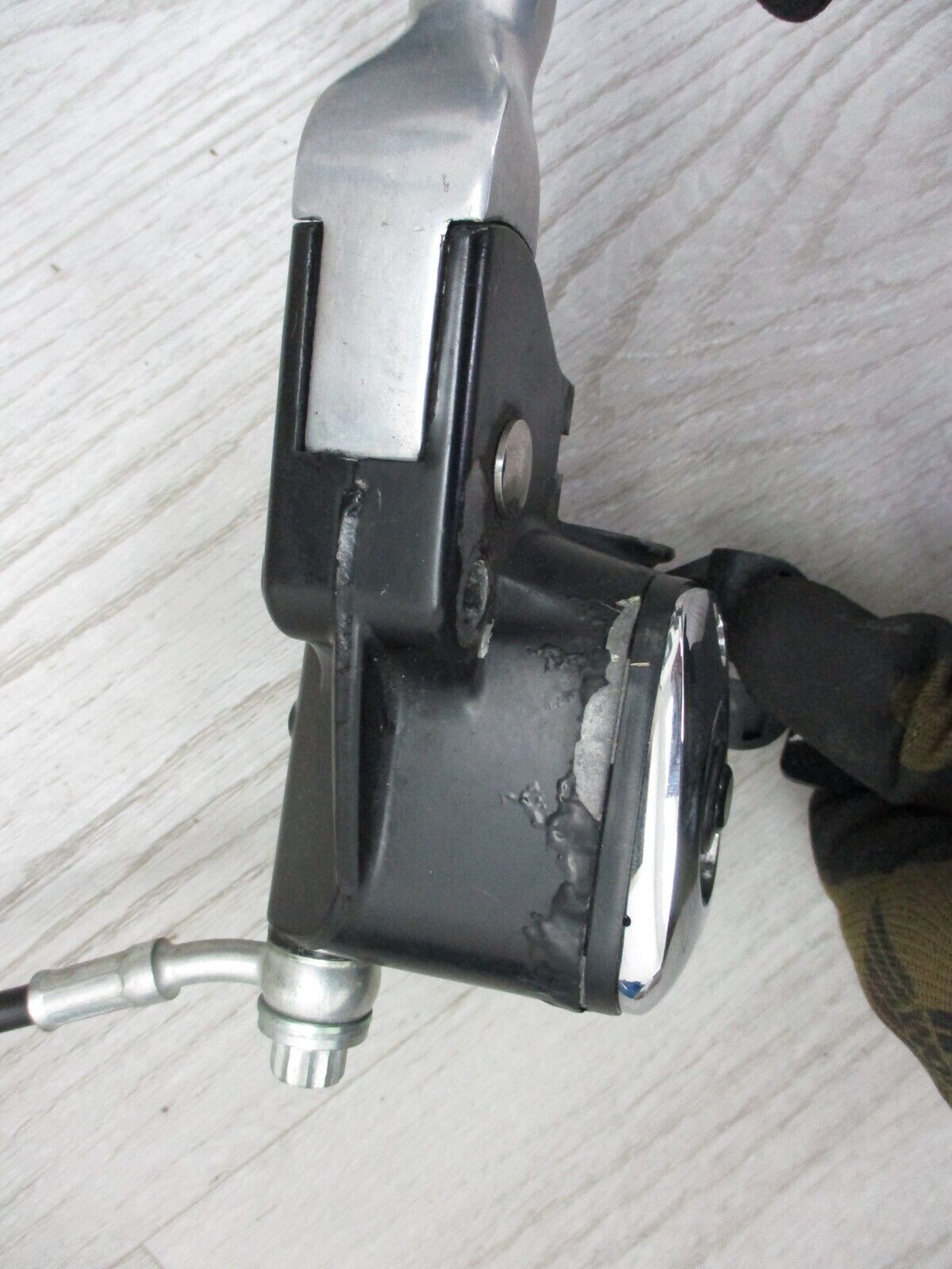 Harley-Davidson 2013 Dyna Street Bob Front Brake Assembly Caliper Master CyL