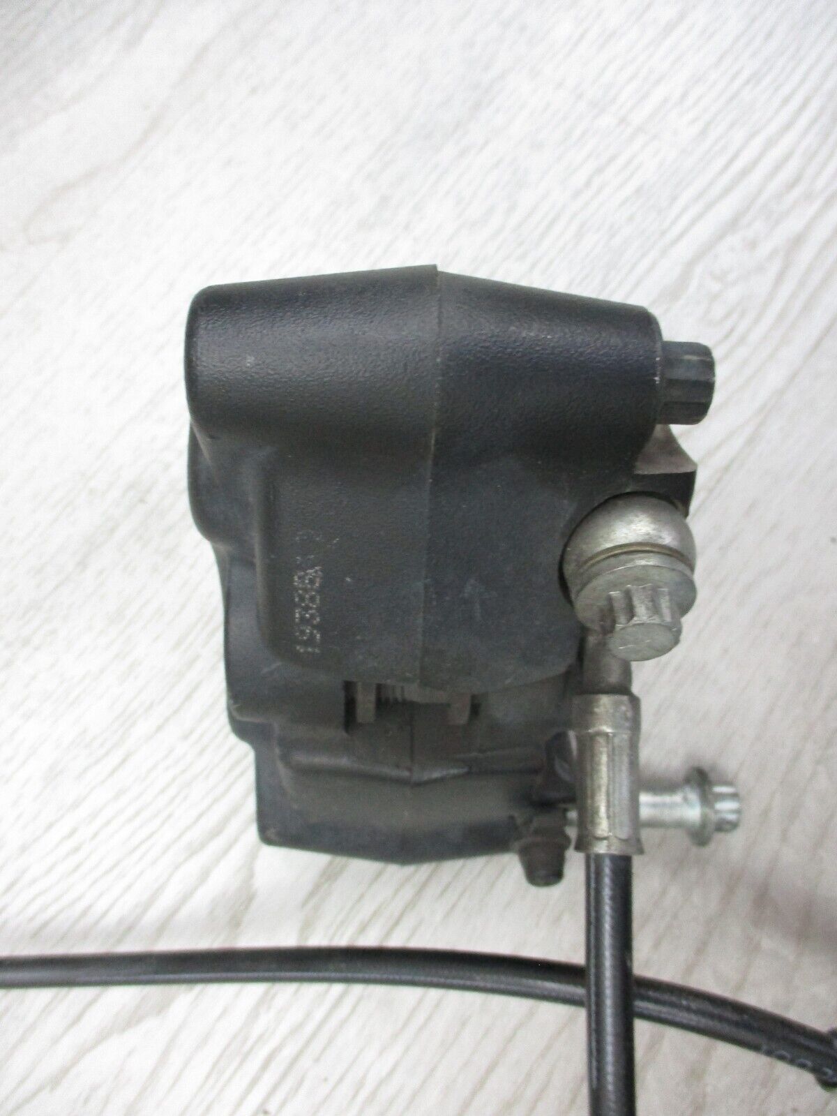 Harley-Davidson 2013 Dyna Street Bob Front Brake Assembly Caliper Master CyL