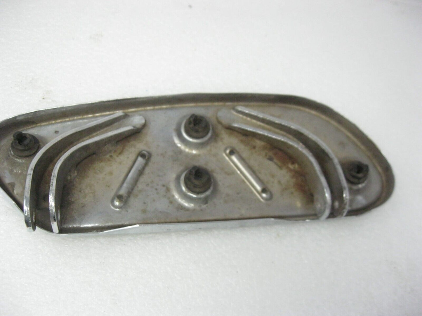 Harley-Davidson LEFT Swept Wing Rider Footboard Pan 50683-04 DENT See picture