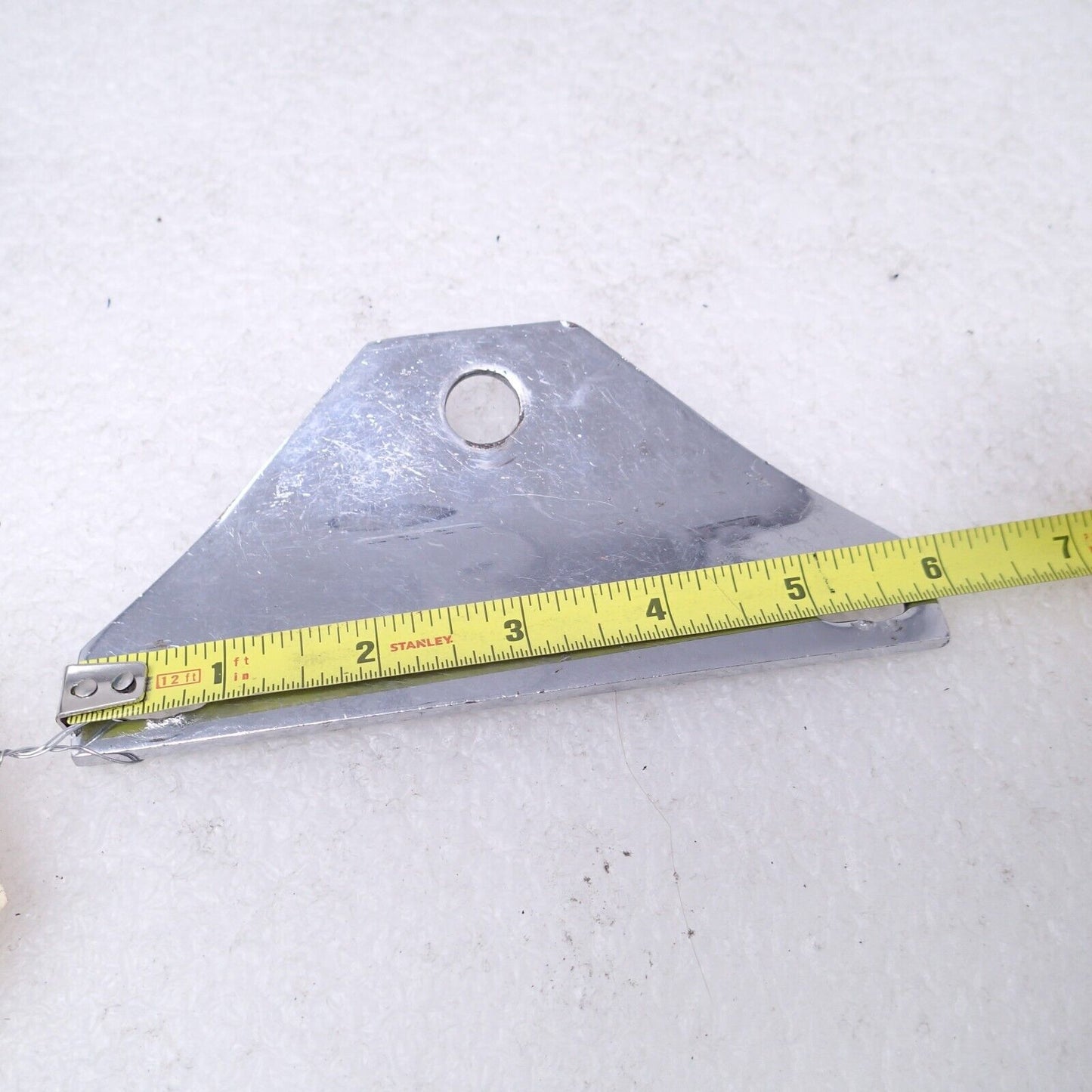 Chrome Bottom Mount Headlight Bracket For Harley 30-866 / 820-51700 / 12-519