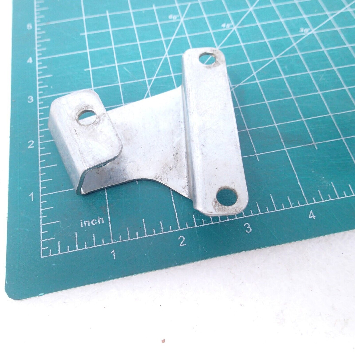 Harley Davidson Genuine  Air Cleaner Dyna FXD Mounting Bracket 29110-08 1unit