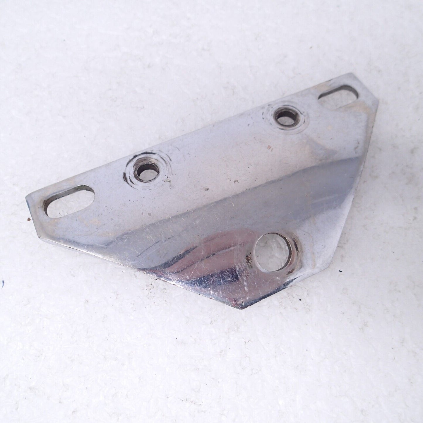 CHROME BOTTOM MOUNT HEADLIGHT BRACKET 4 NARROWGLIDE HARLEY 2014 Harley-Davidson