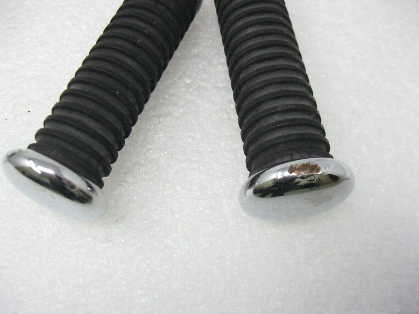 Drag Specialties Rubber Vibration-Absorbent Passenger Footpeg DS-253408