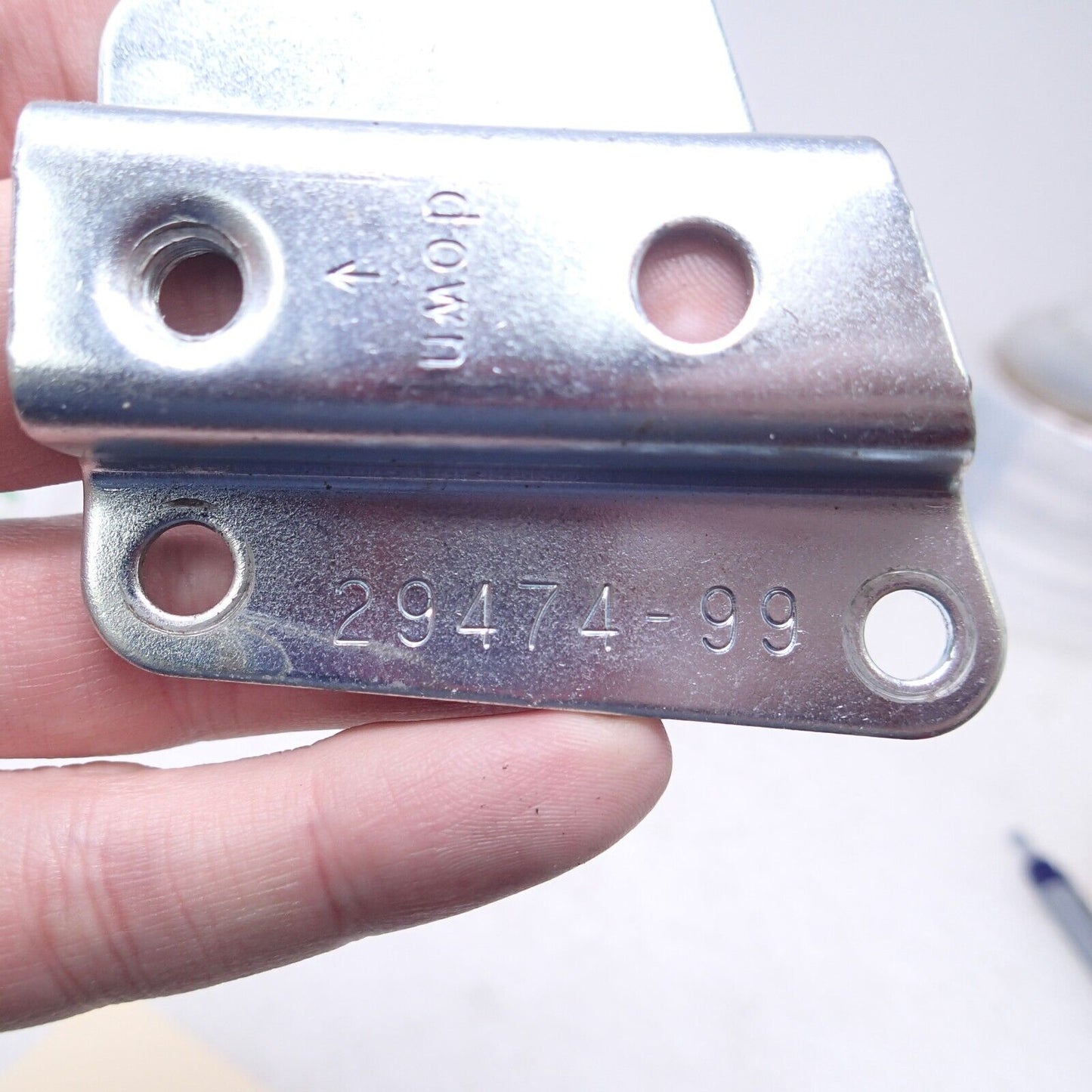 Harley Davidson Air Cleaner Intake Mount Bracket 29474-99