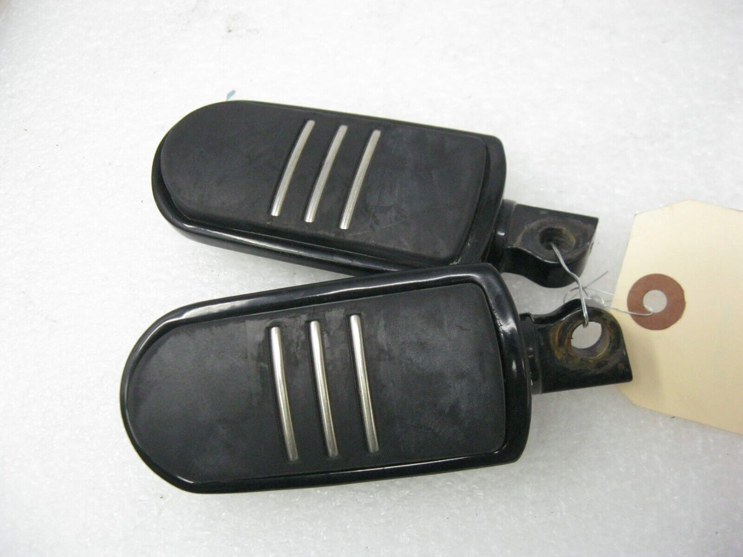 OEM Harley-Davidson Streamliner Foot Pegs SET 50501800