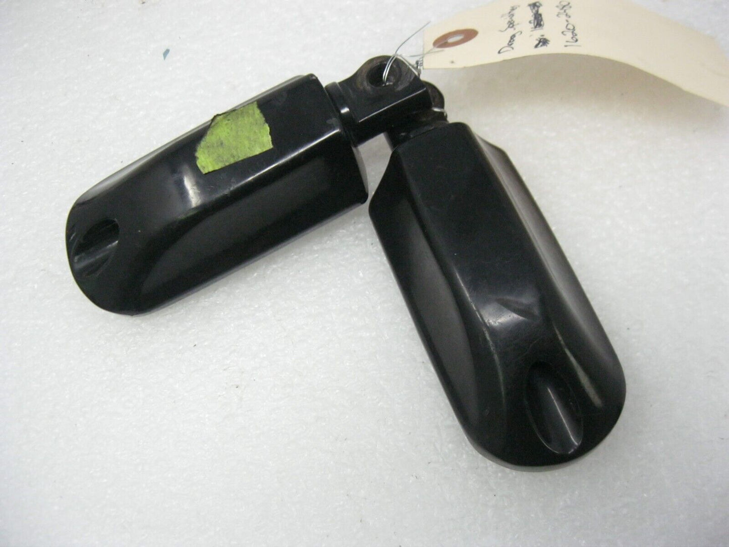 OEM Harley-Davidson Streamliner Foot Pegs SET 50501800