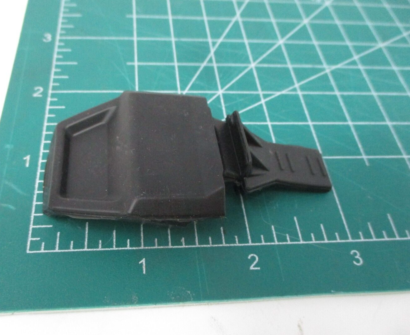 SKI-DOO PANEL LATCH 517305000