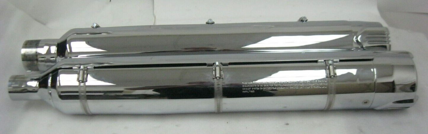 Harley-Davidson CVO 18-20 CVO Chrome Mufflers 64900731/2 & End Caps 65100162