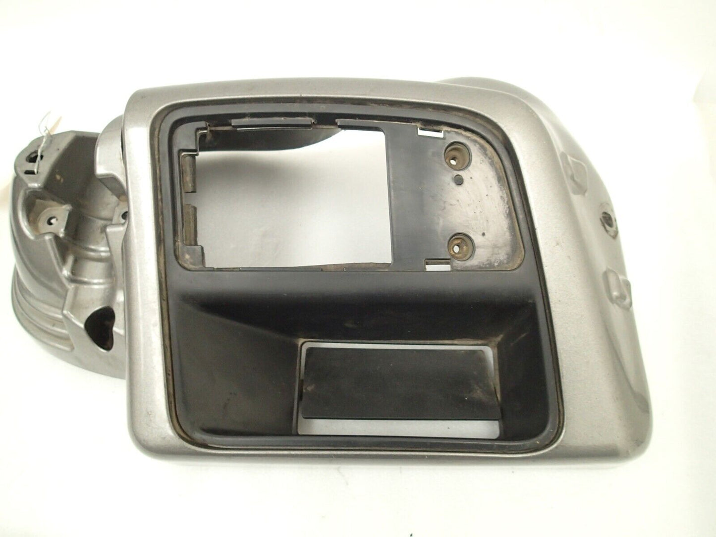 14-23 Harley Davidson Touring Ultra Lower Left LH Leg Knee Fairing 57100214