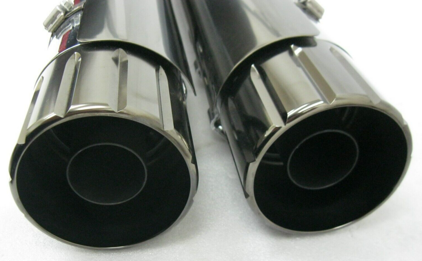 Harley-Davidson CVO M8 CVO Mufflers 64900731/2 & Smoked Satin End Caps 65100144