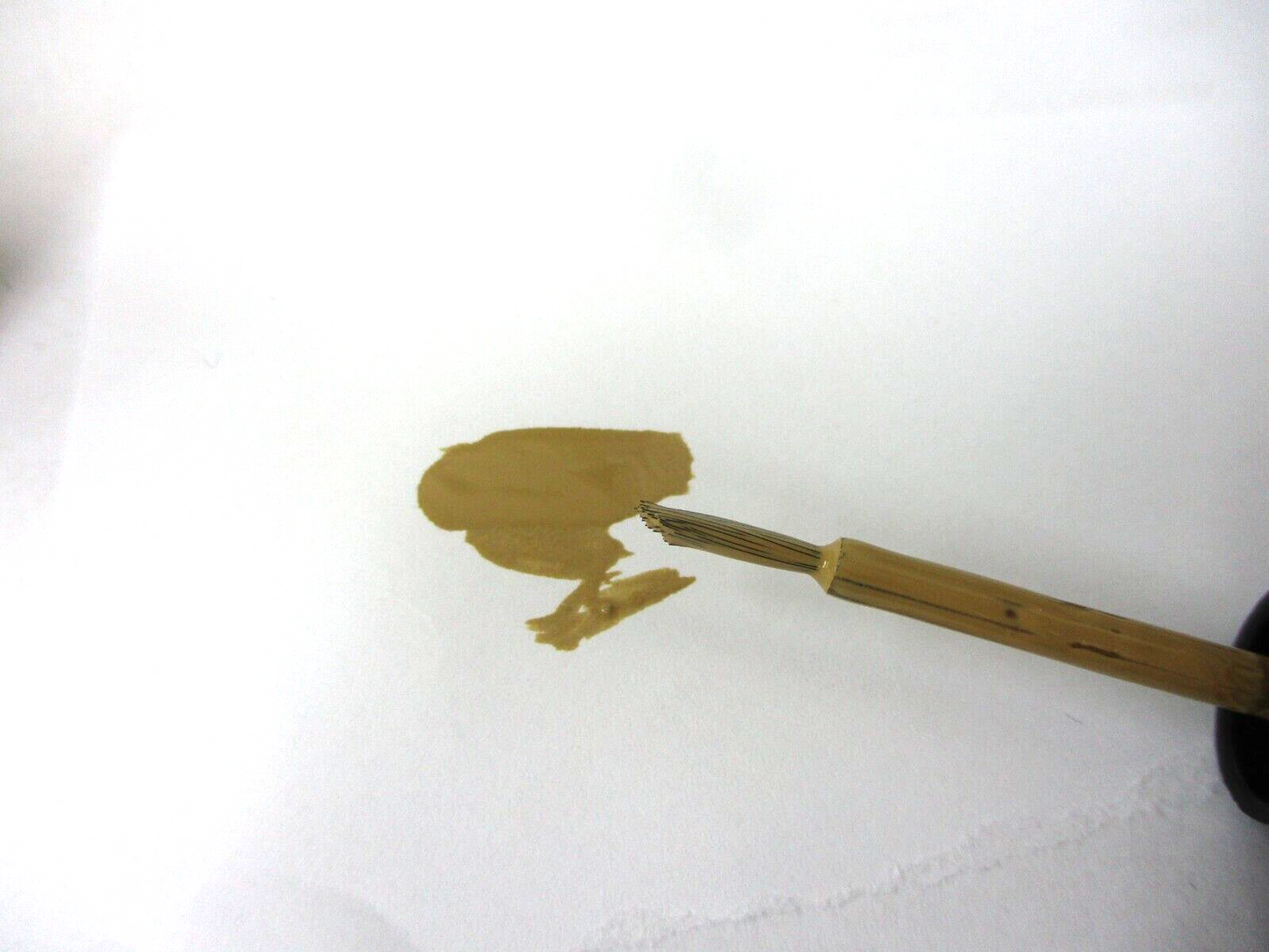 Harley-Davidson Tan Pinstripe Paint Part Number - 98601CLV