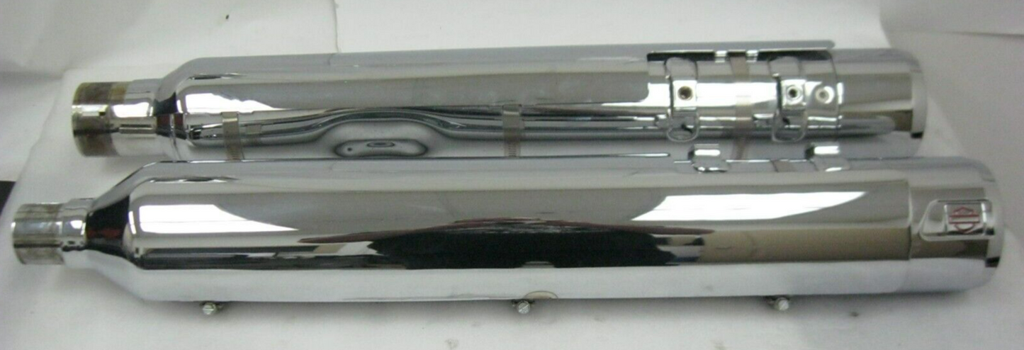 Harley-Davidson CVO 18-20 CVO Chrome Mufflers 64900731/2 & End Caps 65100170