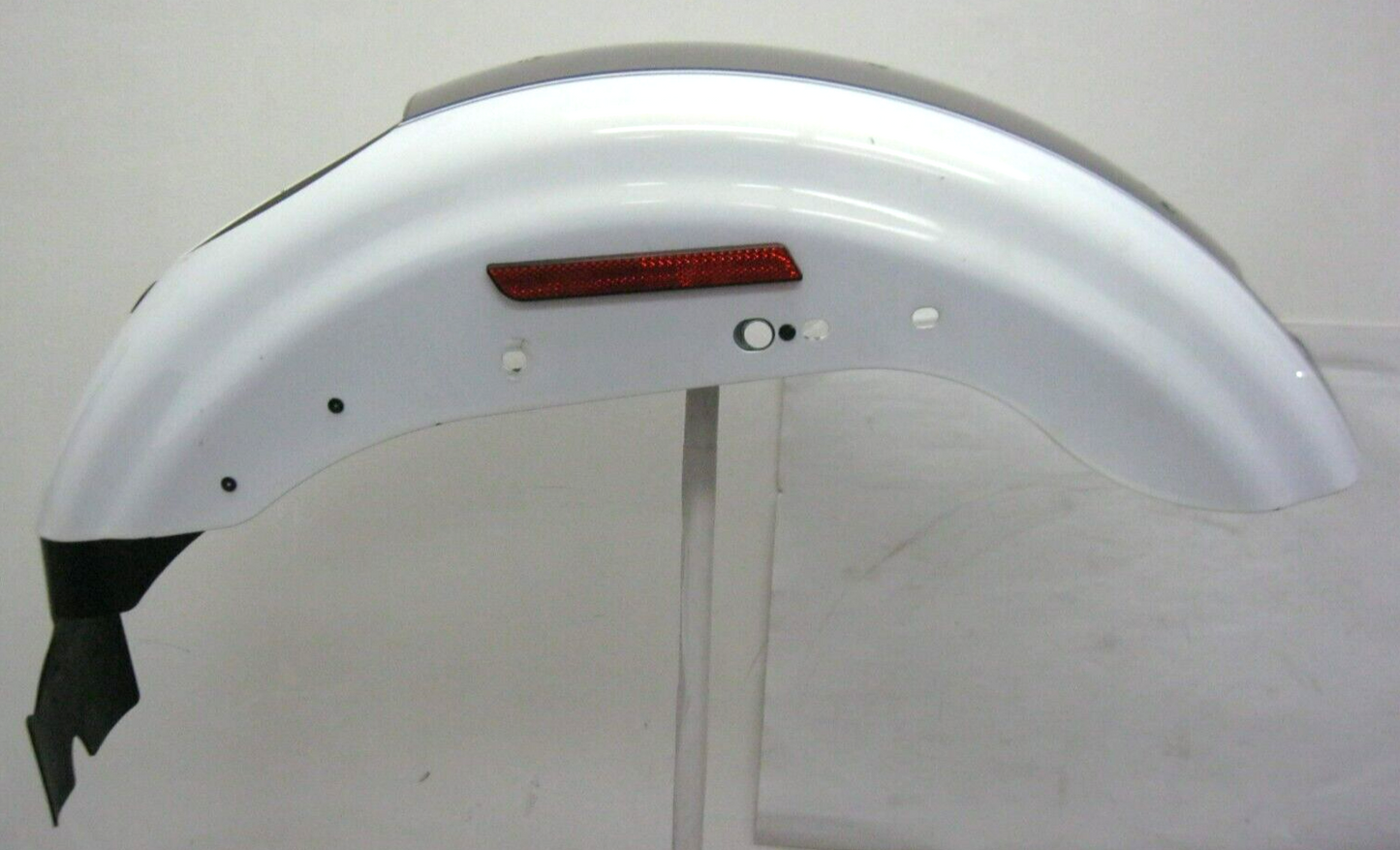 Harley-Davidson OEM 07-20 Sportster White & Silver Rear Fender Prime # 59847-10